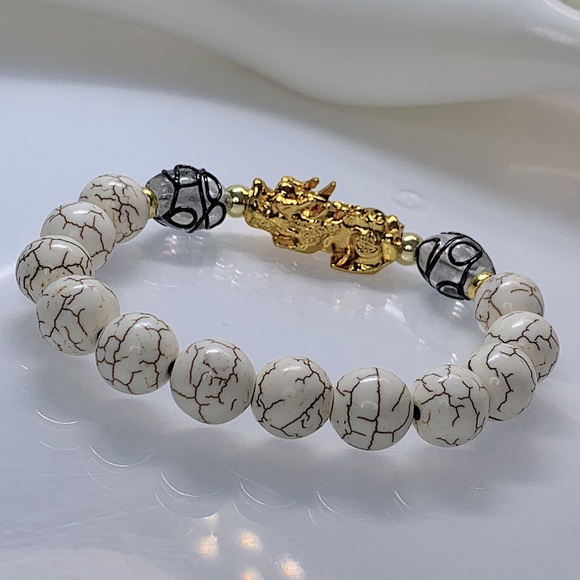 MAGNESITE & PIXIU DRAGON  NATURAL BRACELET size 7” - Picture 6 of 7